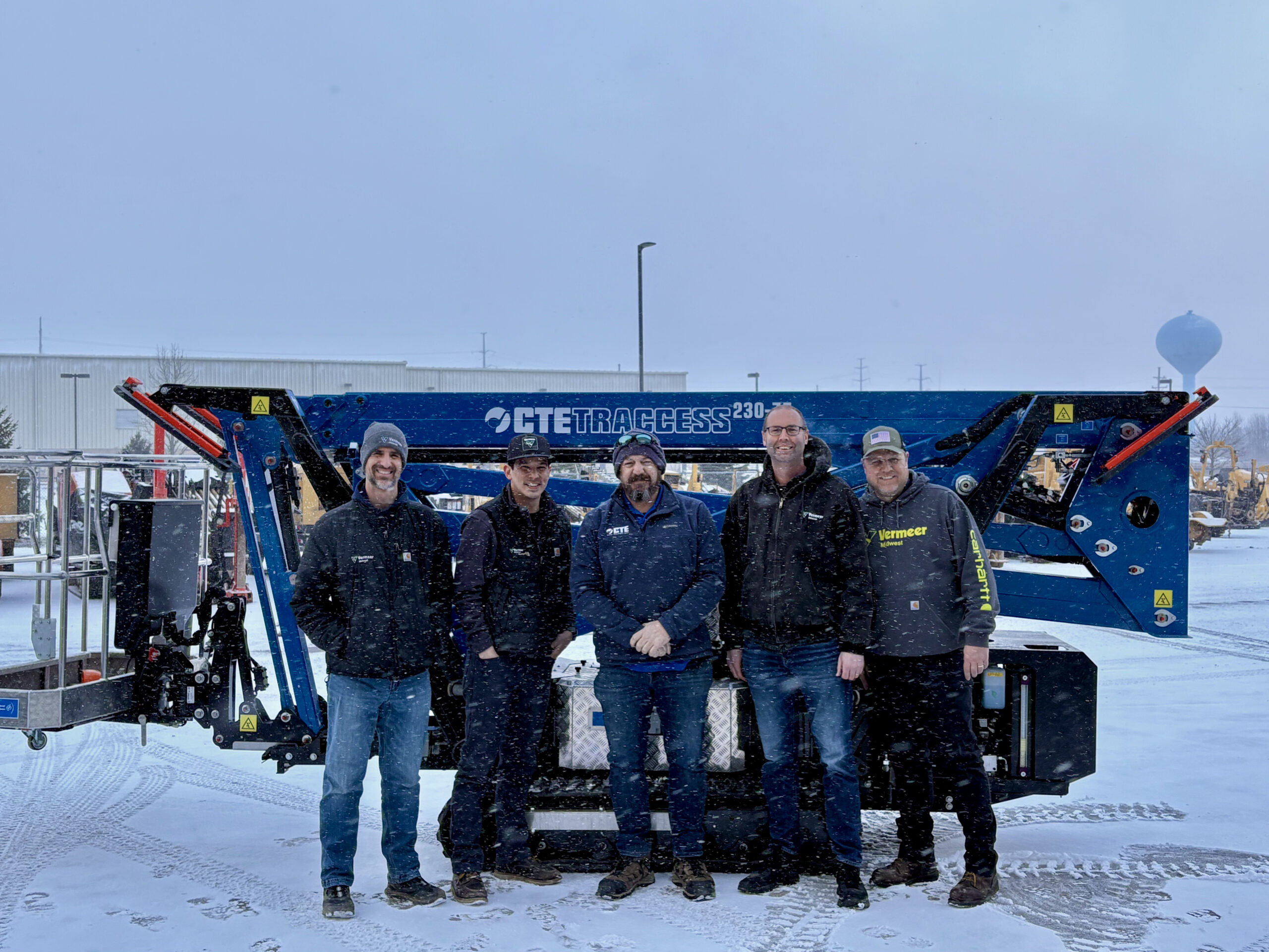 Vermeer Midwest neuer Händler von CTE North America für die Raupenbühnen-Reihe CTE TRACCESS
