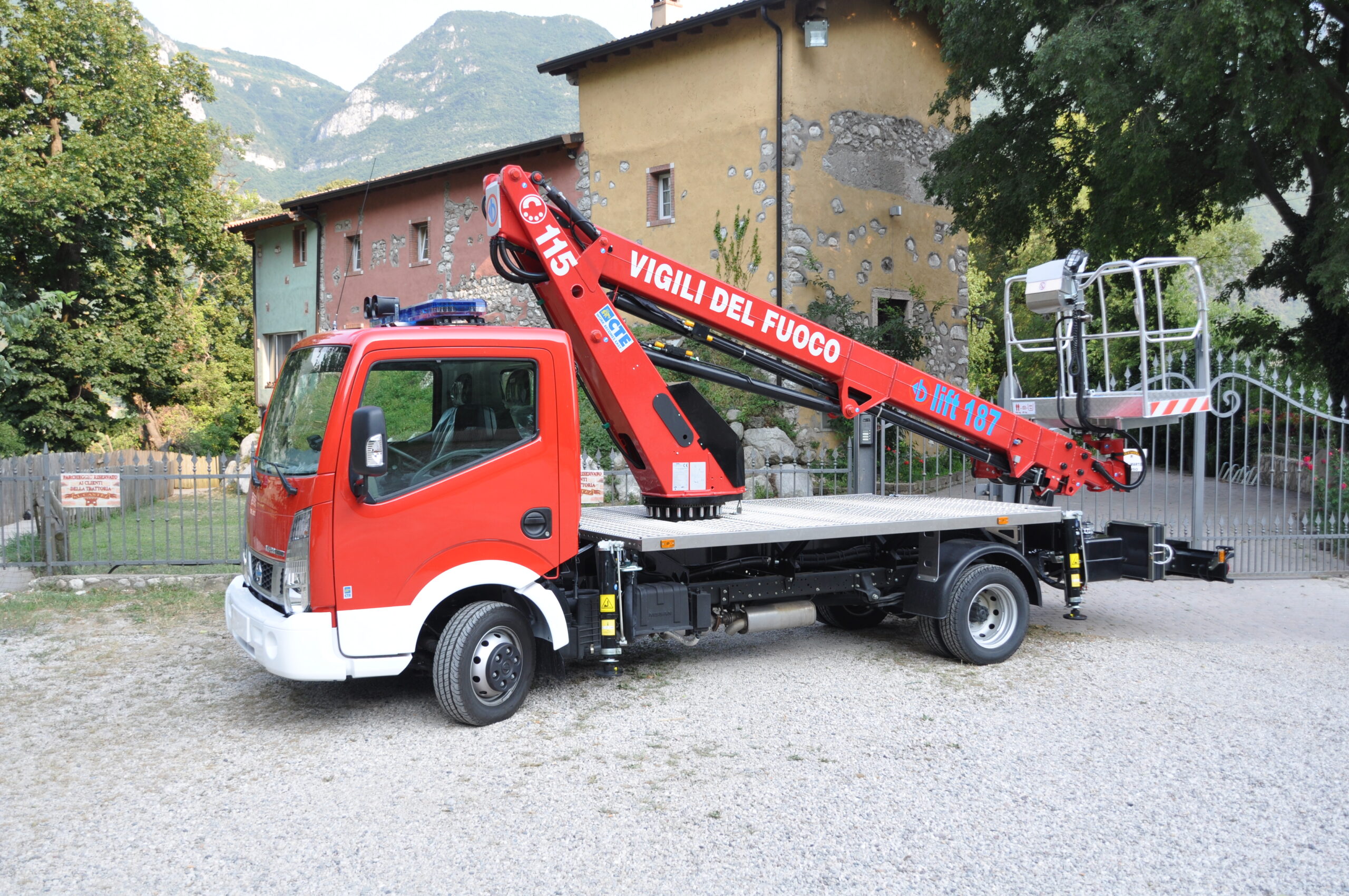 Another B-LIFT 187 for Lucca Fire Fighters Brigade
